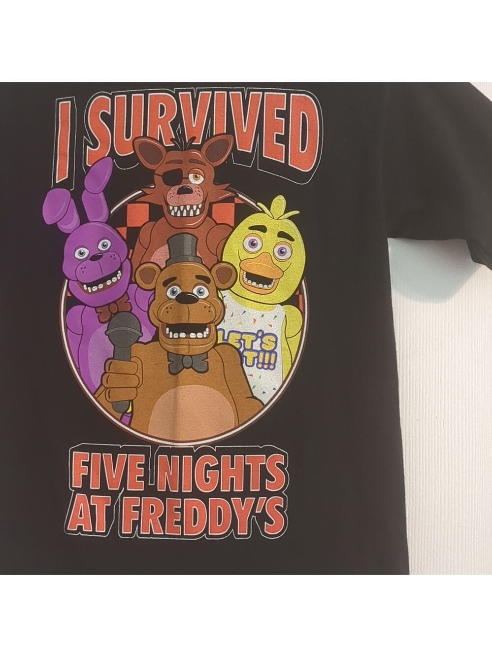 Five Nights At Freddy's Boys Shirt Small - Picture 2 of 5